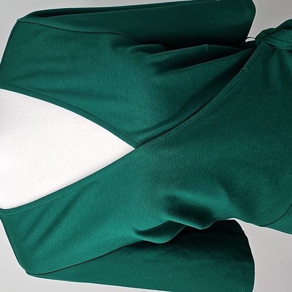 Eloquii Sz:16 Forest Green Flutter Sleeve Wrap Peplum Top Cottagecore Coquette - Picture 5 of 16